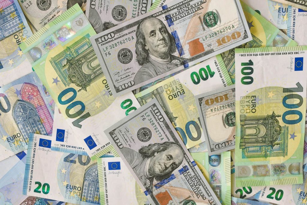 prop-money-that-looks-real