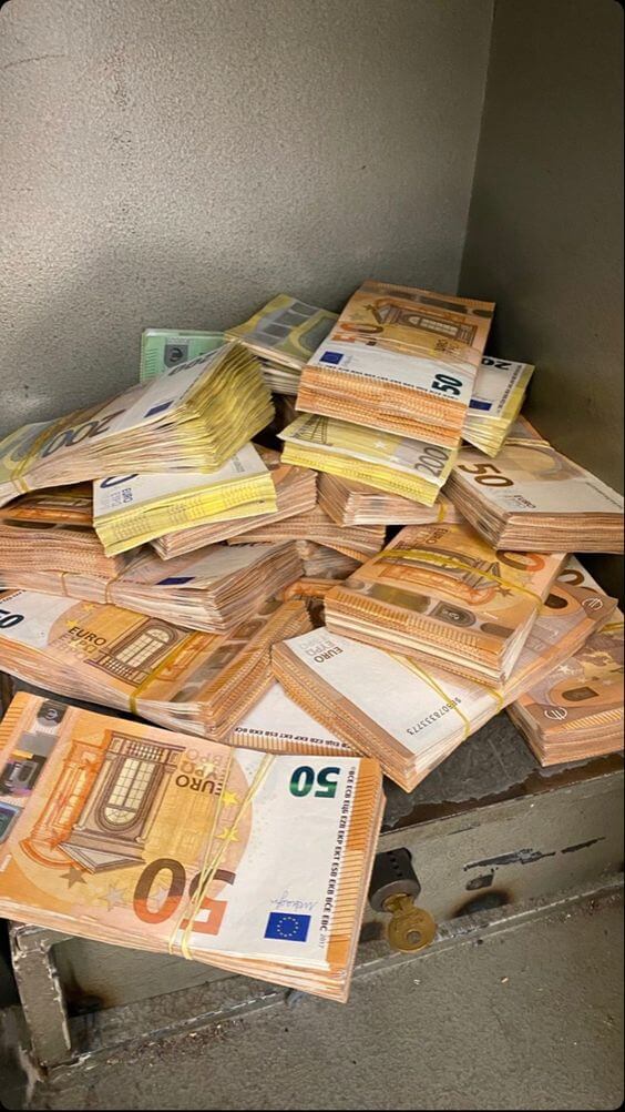 where-to-buy-fake-money